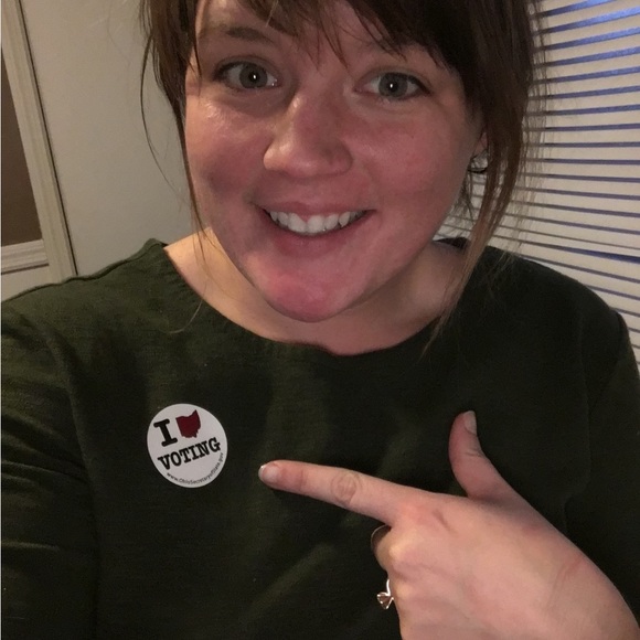 Meet your Posher, Katelynn - Picture 6 of 8